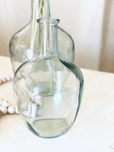 Load image into Gallery viewer, Glass Vase For Dried Flowers Bottle Vase Small Clear Recycled Glass Vase Wedding Centrepiece Table Vase DemiJohn Glass Vase For Pampas Grass